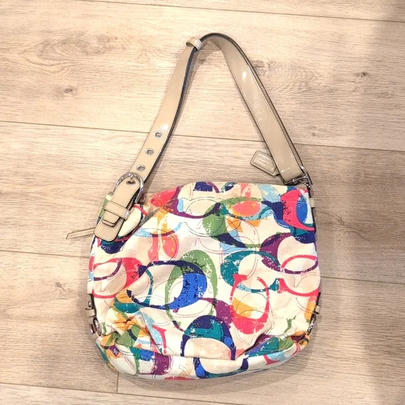 Gently-Used Coach Shoulder Bag - Picture 2 of 8